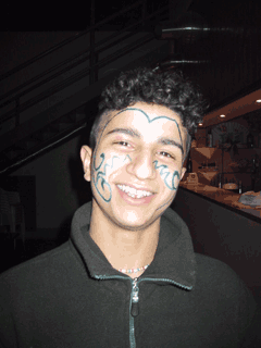 barga live in2.gif