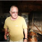 {barganews} Last stage of the vendemmia - grappa making