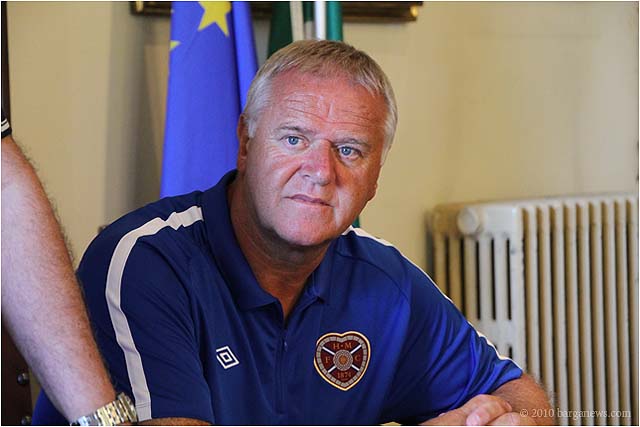 Jefferies turns up the heat on Hearts stars