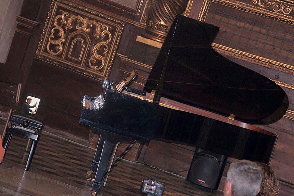 The Concert without Musicians